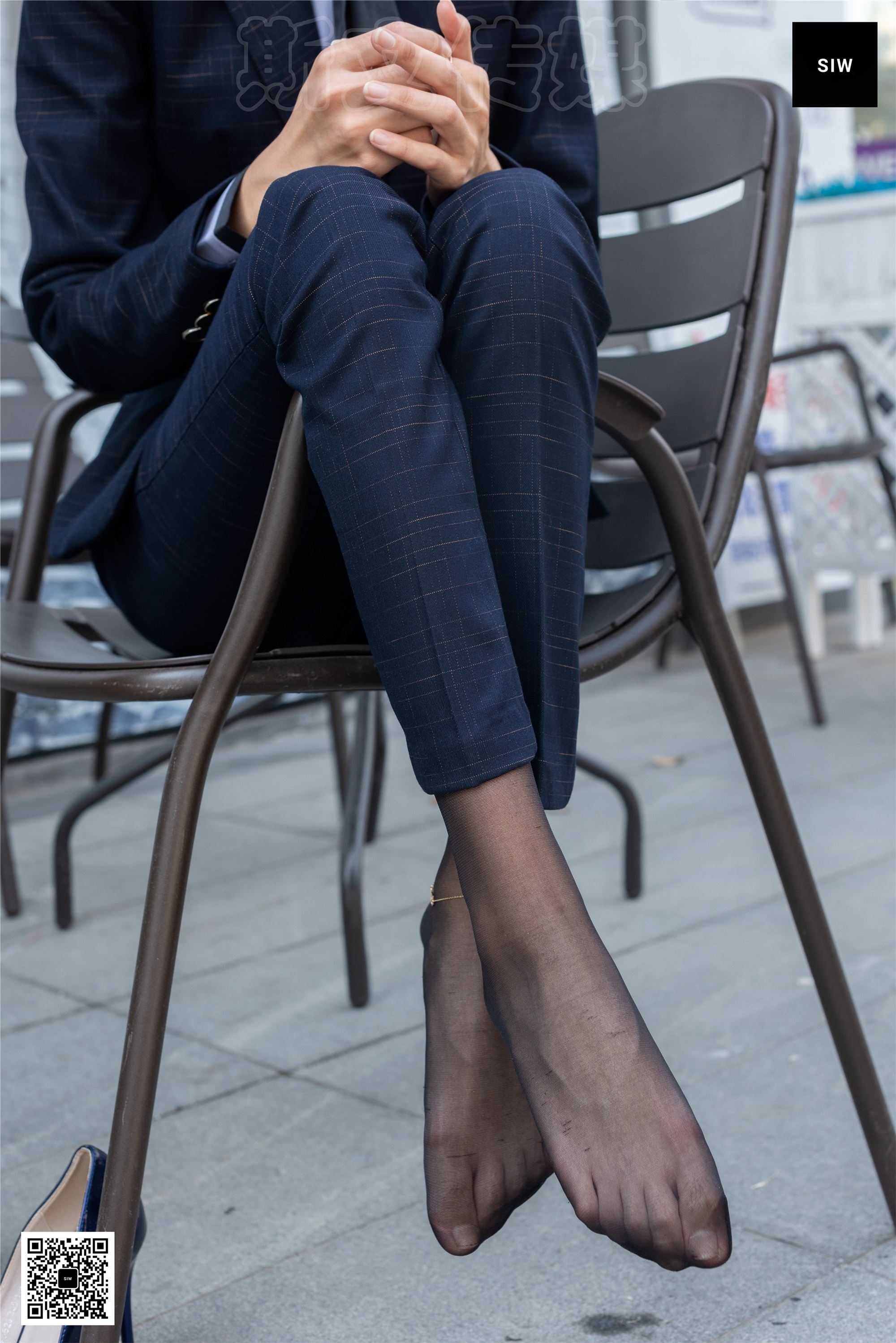 SIW斯文传媒 061 秋冬厚毛呢方格制服优雅修身西装套（蓉儿）